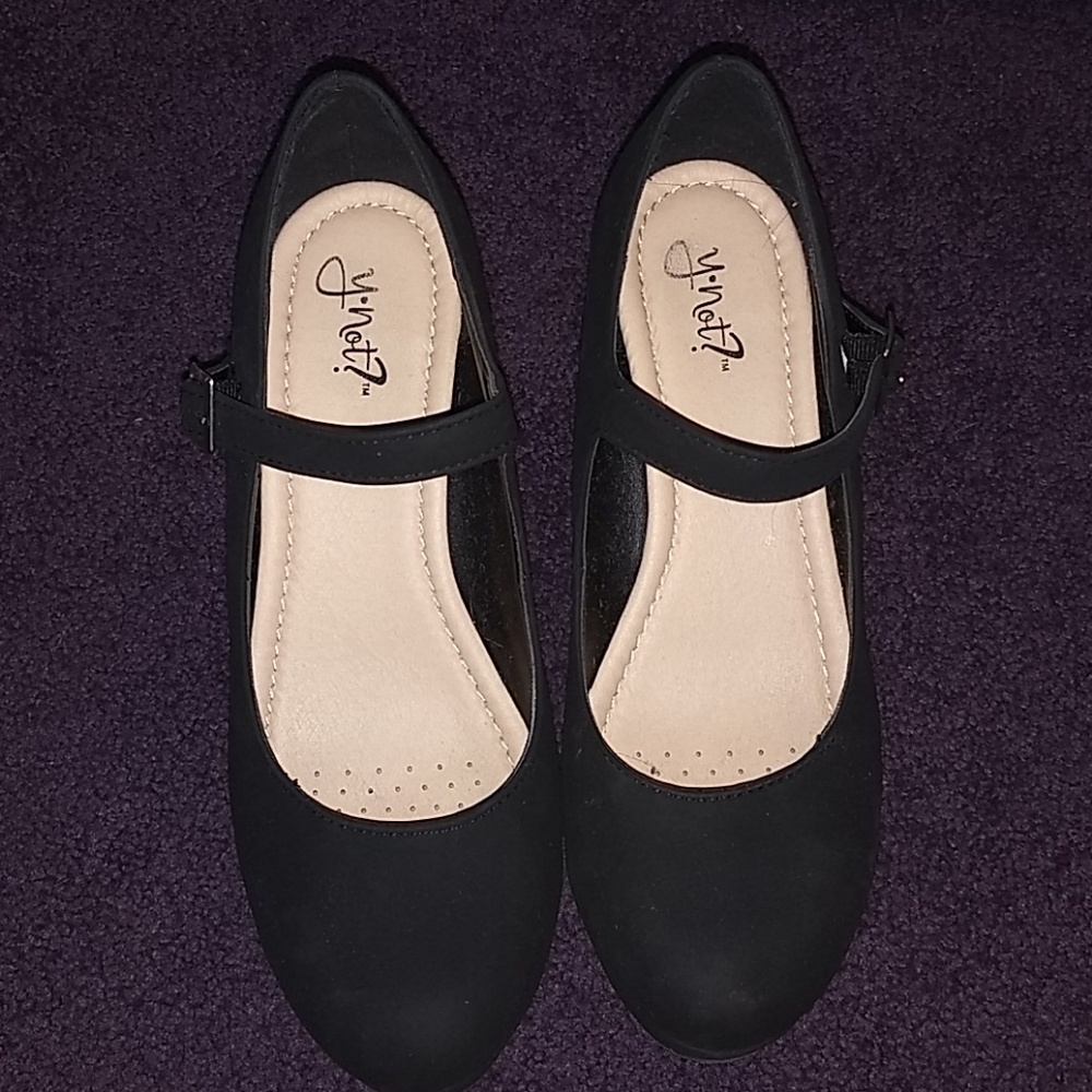 Black wedges with silver buckle